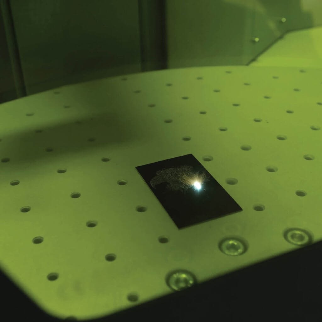 laser video cover f20